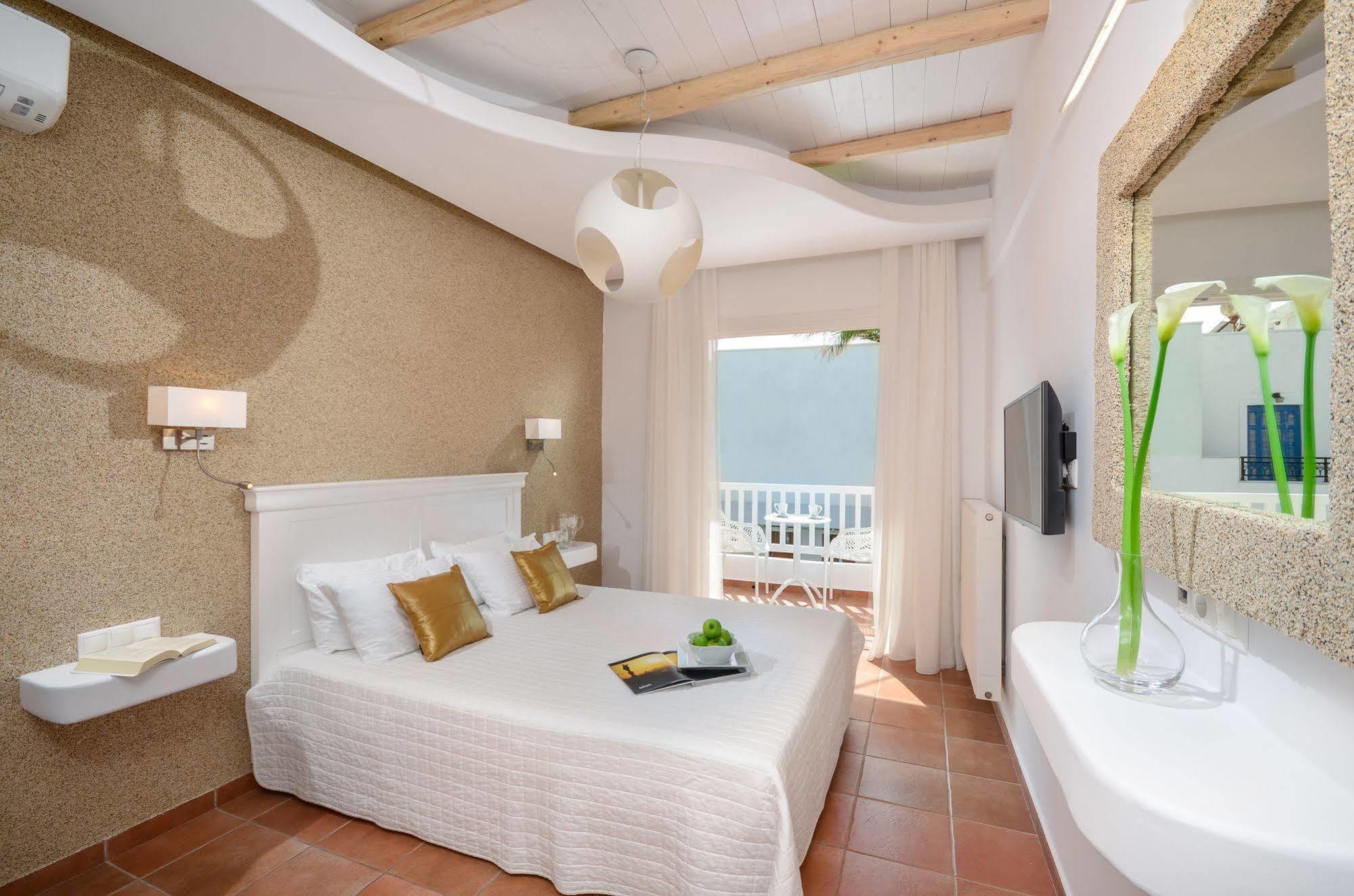 Adriani Hotel Naxos City Экстерьер фото